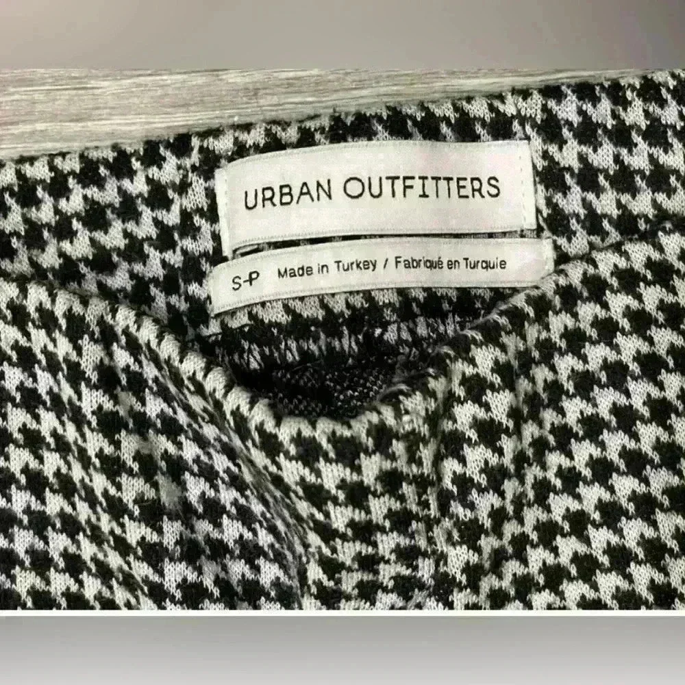 Urban Outfitters UO Casey Houndstooth Plaid Kick Flare Pull-On Pants